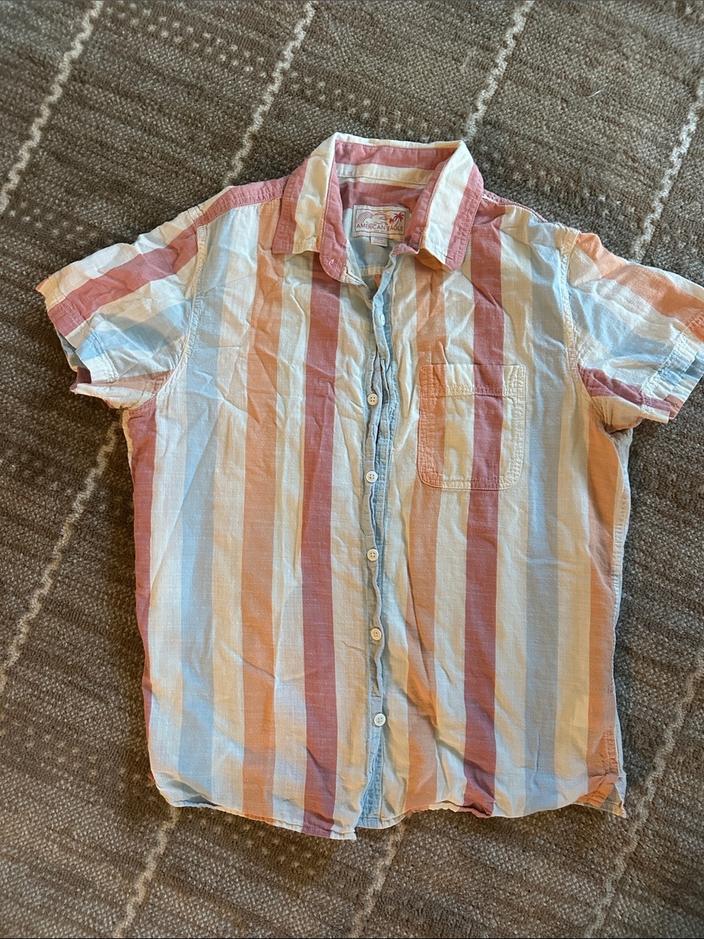 Men's Short-Sleeve Stripe Button-Up Shirt